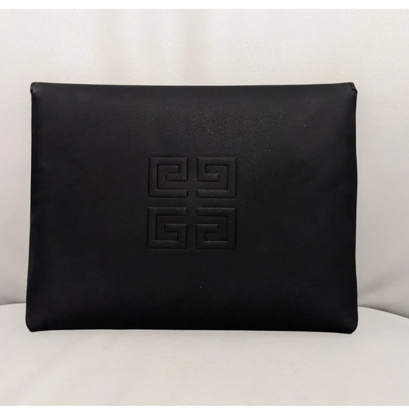 Givenchy Converted Envelope Clutch with Chain - Picture 3 of 7